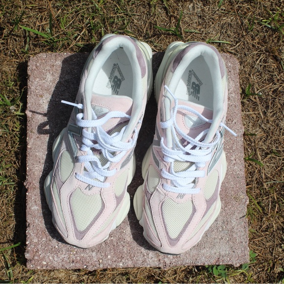 New Balance Women's Pastel Pink and Cream Sneakers - Picture 7 of 7